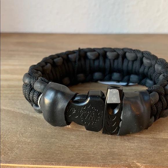 Wazoo Survival Bracelet 2025